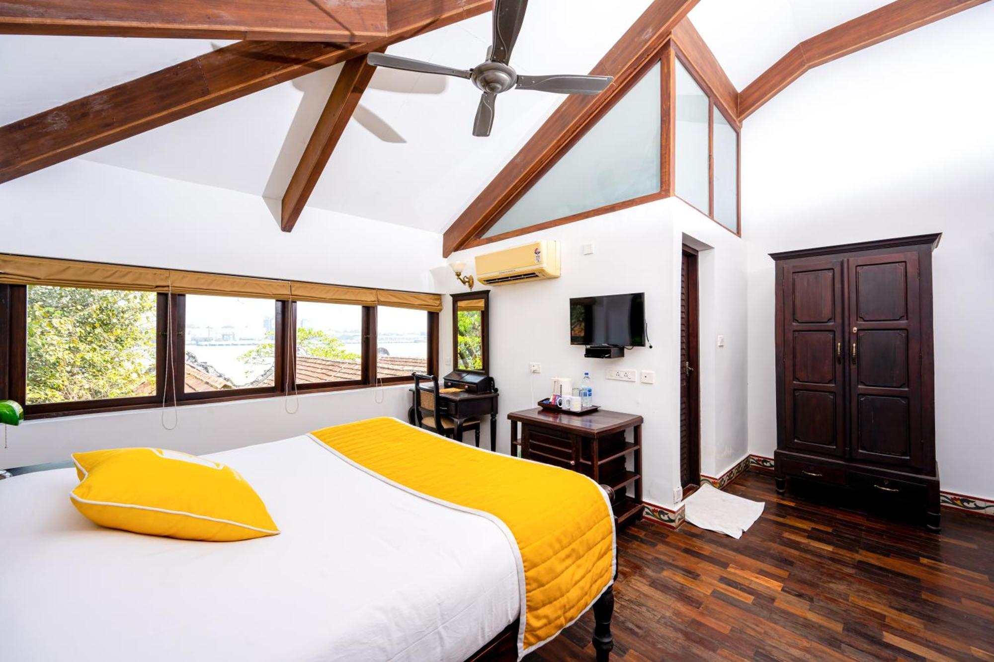 Bloom Boutique Waterfront Fort Kochi Luaran gambar