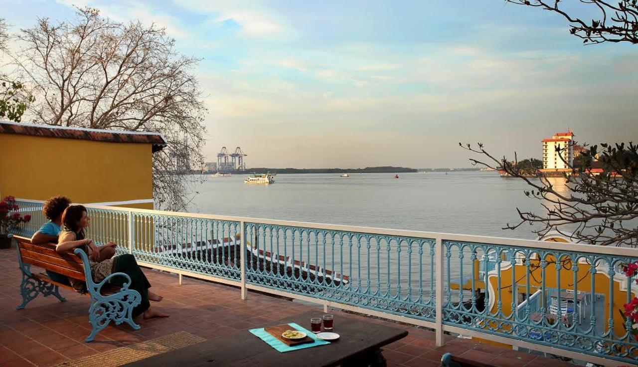 Bloom Boutique Waterfront Fort Kochi Luaran gambar