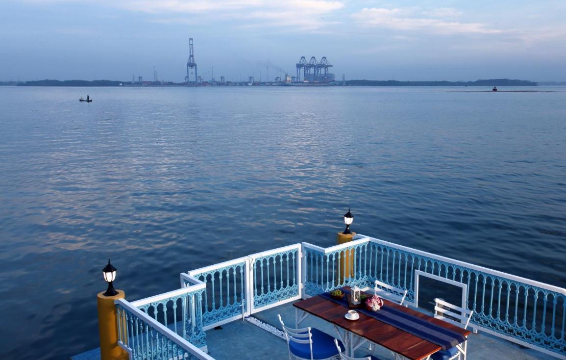 Bloom Boutique Waterfront Fort Kochi Luaran gambar