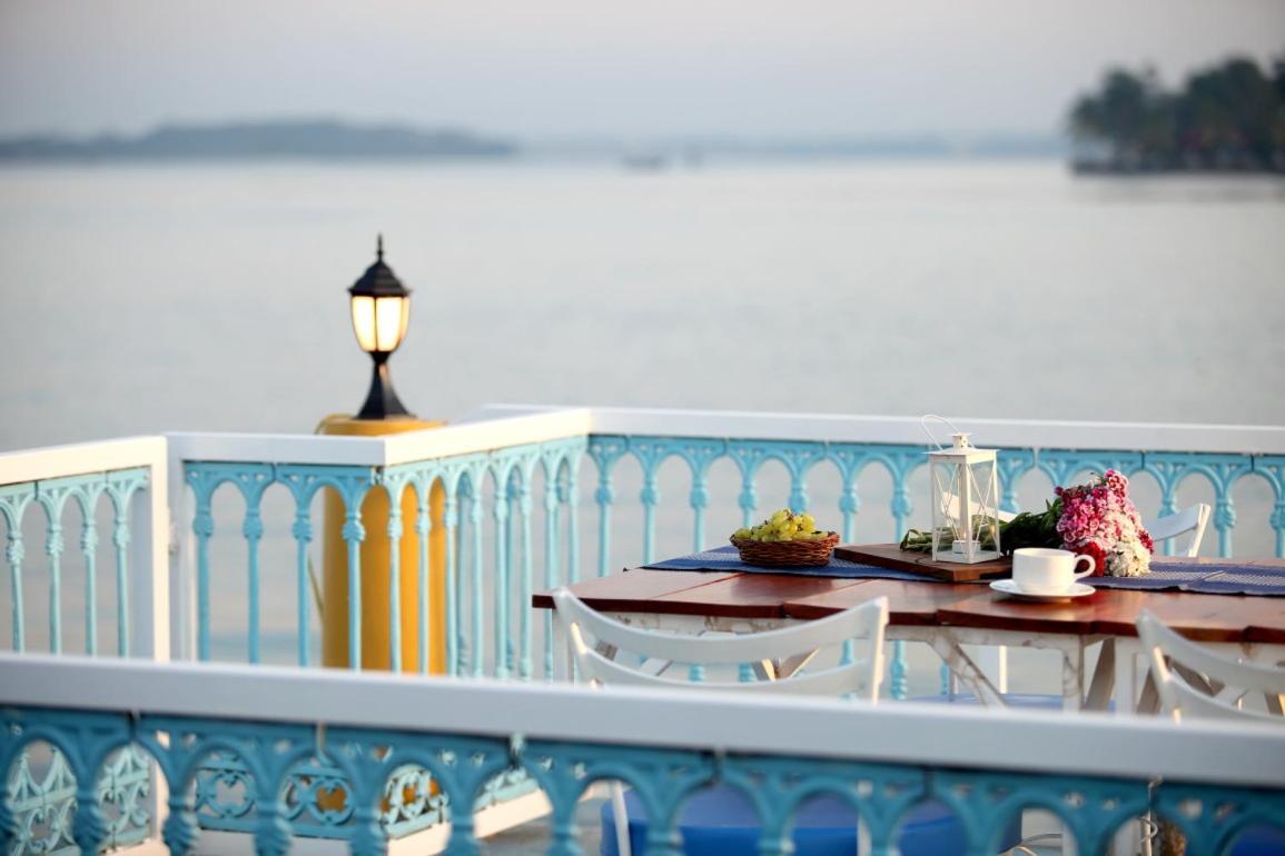 Bloom Boutique Waterfront Fort Kochi Luaran gambar
